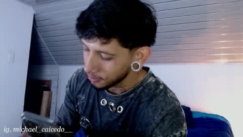 Michael Caicedo online show from April 2026 04:26:01 AM