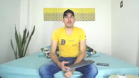 Jacob And Jayden online show from February 2025 07:00:01 PM