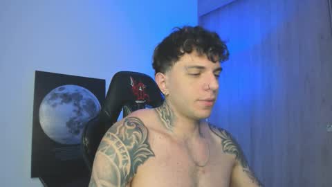 jacobb116 online show from November 2025 01:05:01 AM