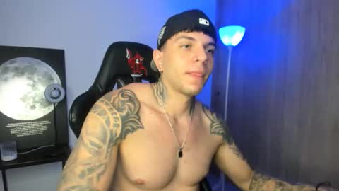 Snapshot of jacobb116 chatting on December 2025 01:13:01 AM jacobb116 online show from December 2025 01:13:01 AM