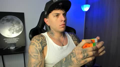 Snapshot of jacobb116 chatting on January 2026 01:00:02 AM jacobb116 online show from January 2026 01:00:02 AM