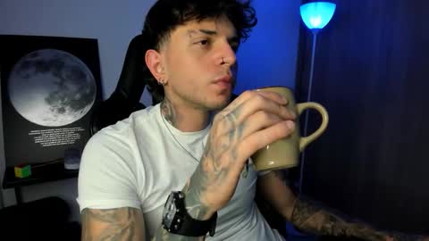 Snapshot of jacobb116 chatting on February 2026 01:02:01 AM jacobb116 online show from February 2026 01:02:01 AM