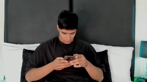 Snapshot of jacobbiker chatting on October 2025 12:02:01 PM Jacob online show from October 2025 12:02:01 PM