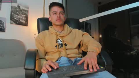 JACOB STONES online show from February 2025 06:52:02 AM