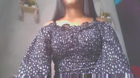 Snapshot of jacqueline_fernandez chatting on March 2025 06:21:02 AM jacqueline_fernandez online show from March 2025 06:21:02 AM