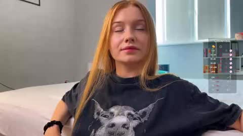 Snapshot of jacques_season chatting on September 2025 11:23:01 AM Jacques Emily online show from September 2025 11:23:01 AM