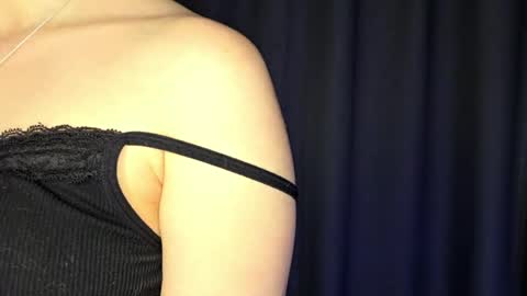 Sofia online show from April 2026 07:58:02 PM