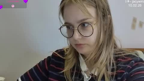 Snapshot of jacywinslat chatting on February 2026 11:14:01 AM jacywinslat online show from February 2026 11:14:01 AM