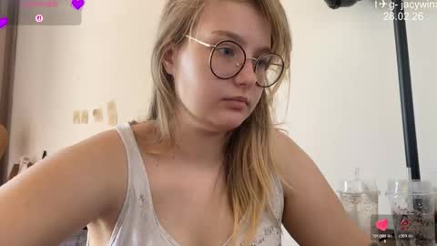 Snapshot of jacywinslat chatting on February 2026 07:20:02 AM jacywinslat online show from February 2026 07:20:02 AM