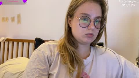 Snapshot of jacywinslat chatting on March 2026 12:40:01 PM jacywinslat online show from March 2026 12:40:01 PM