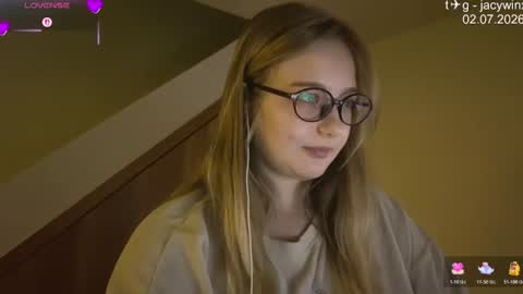 Snapshot of jacywinslat chatting on July 2026 02:45:02 PM jacywinslat online show from July 2026 02:45:02 PM