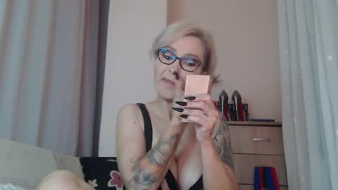 Jada online show from July 2026 08:33:01 PM