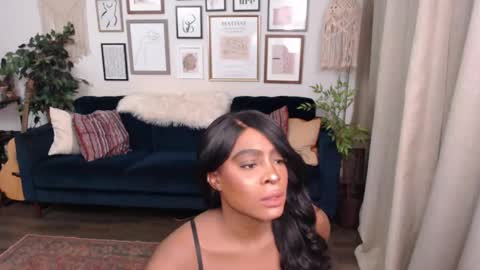 Jade online show from January 2025 11:24:01 PM