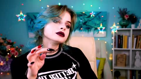 jade_castle online show from January 2025 05:24:01 PM