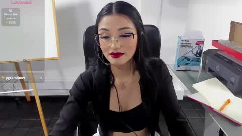 jade_connor online show from April 2026 09:59:02 PM