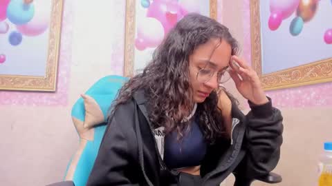 Jade Greeyy  online show from October 2025 03:15:02 AM