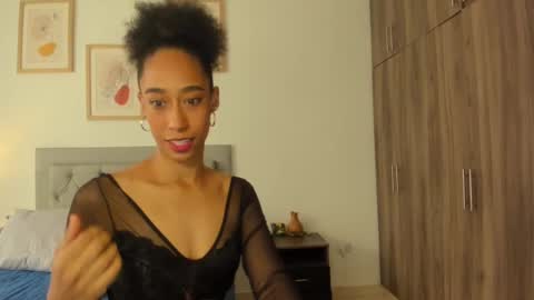 Jade smile online show from October 2025 03:13:01 PM