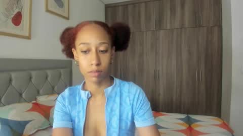 Jade smile online show from January 2026 03:03:01 PM