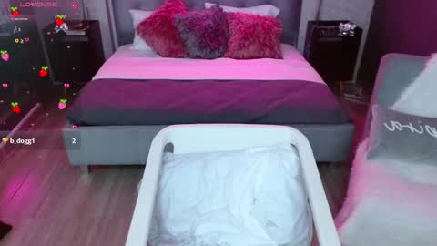 JADE online show from March 2025 09:08:02 PM