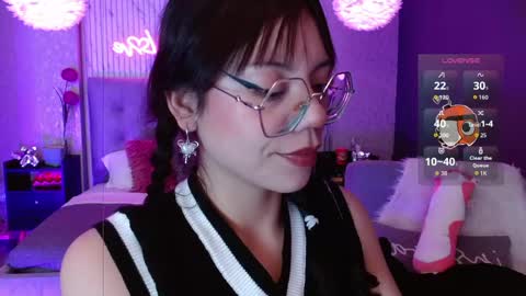 JADE online show from April 2026 08:43:01 PM