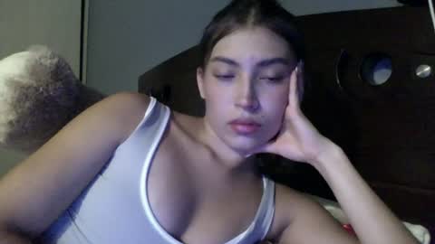 Snapshot of jade_ws chatting on July 2026 12:37:02 AM Jade online show from July 2026 12:37:02 AM