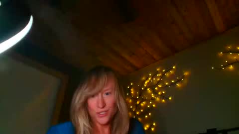 jadeamaryllis_ online show from March 2026 01:16:02 PM