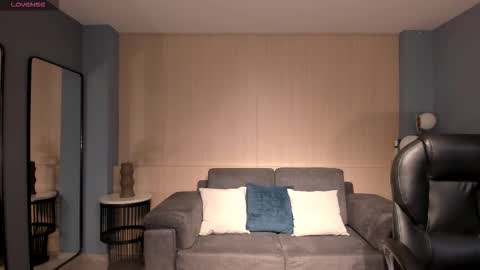 JADE EVANS online show from February 2026 07:43:02 PM