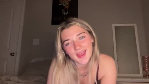 Jade james online show from March 2026 04:28:02 AM