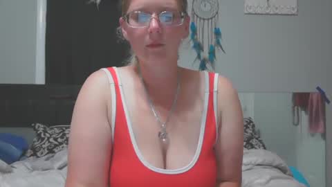 Snapshot of jadeluv chatting on September 2025 01:20:01 AM JadeLuv online show from September 2025 01:20:01 AM