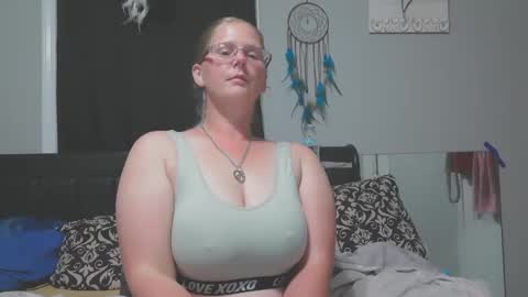 Snapshot of jadeluv chatting on October 2025 12:51:01 AM JadeLuv online show from October 2025 12:51:01 AM