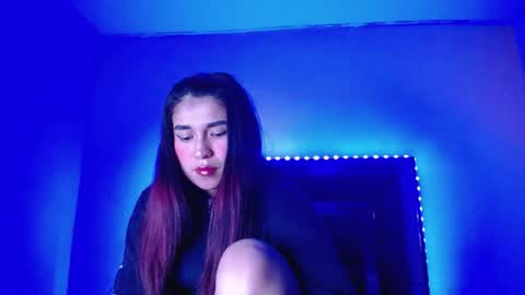 Snapshot of jademadisson chatting on May 2026 07:35:02 AM jade online show from May 2026 07:35:02 AM