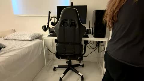 jademonroe0522 online show from March 2026 03:48:01 PM