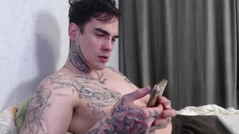 Jade online show from December 2025 06:39:01 PM