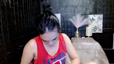 Jade online show from December 2024 06:48:01 PM