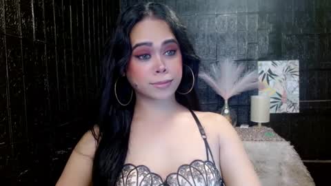 Jade online show from December 2024 01:24:01 PM