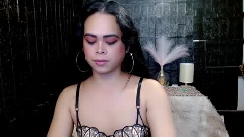 Jade online show from December 2024 03:37:01 PM