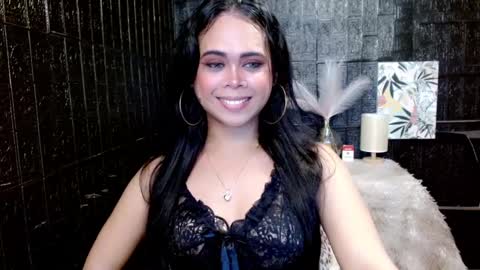 Jade online show from December 2024 02:27:01 PM