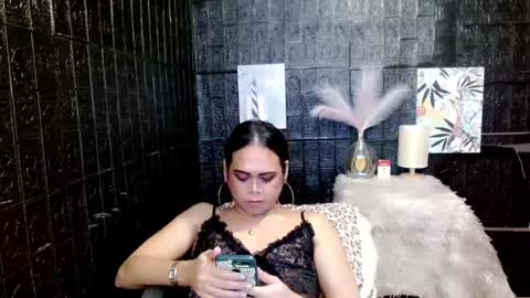 Jade online show from December 2024 05:30:01 PM