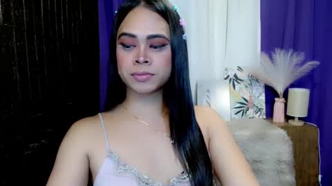 Jade online show from January 2025 12:17:02 PM