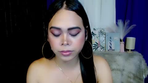 Jade online show from January 2025 03:22:01 PM