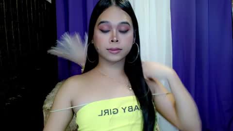 Jade online show from February 2025 12:38:02 PM