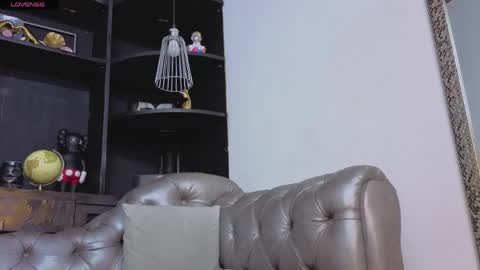 Jadiel online show from May 2026 06:09:01 PM