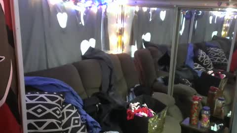 Jamie Rose Queenschild ever... online show from February 2025 12:27:01 PM