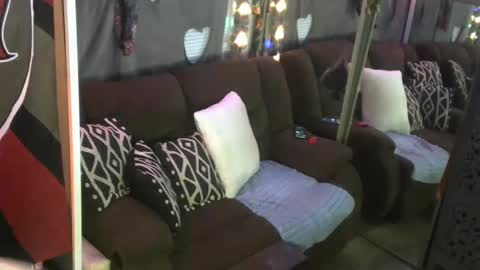 Jamie Rose Queenschild ever... online show from March 2025 04:36:02 AM