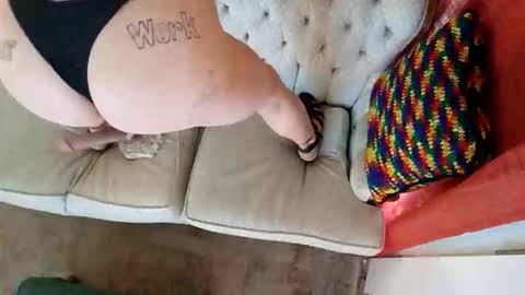 Jamie Rose Queenschild ever... online show from February 2026 06:06:01 PM