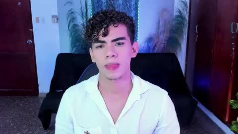 javi15  online show from September 2025 04:38:02 AM