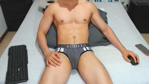 jahshot4 online show from November 2025 07:58:01 PM