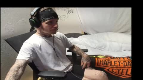 showingitoff online show from March 2026 07:38:01 AM