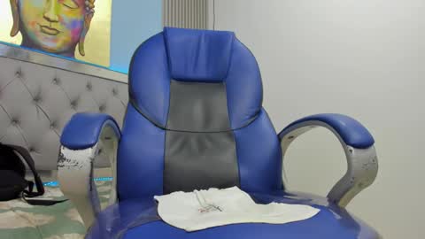 JAKE online show from October 2025 08:15:01 AM