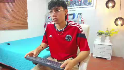 jake_falcon online show from June 2026 11:37:02 AM